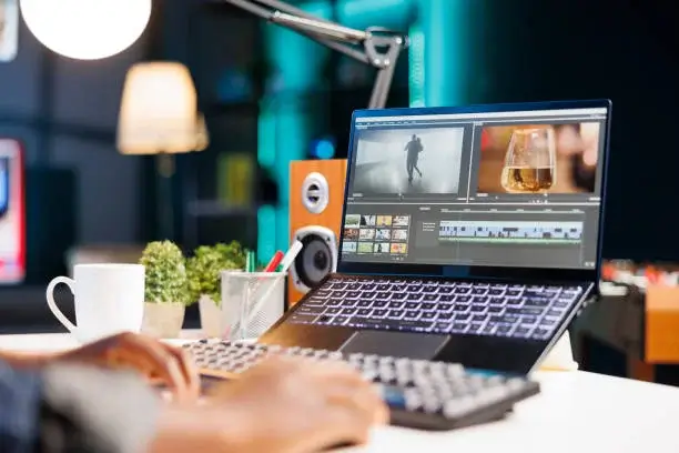 Professional graphic design support by Webreacher for business websites